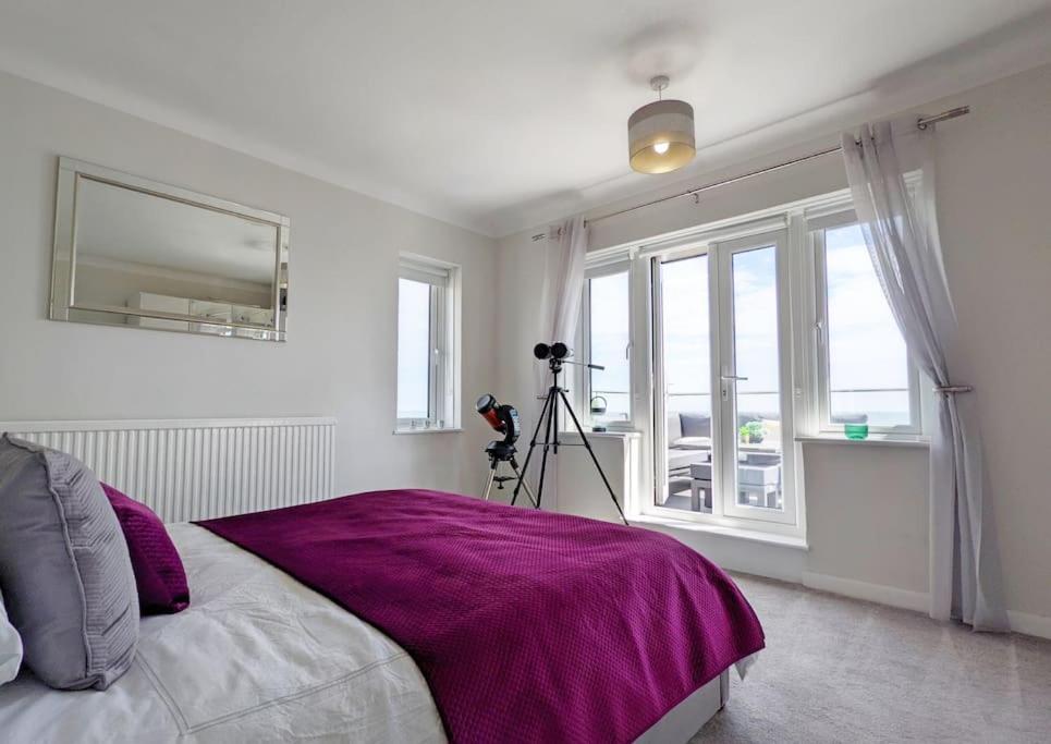 Beach View Middleton-on-Sea Exterior photo